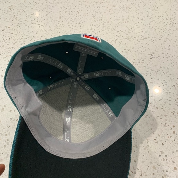 New Era Philadelphia Eagles Fitted Cap 7 1/4 NWOT - Picture 5 of 6